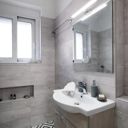 Apartment Piraiki Coastal Piraeus